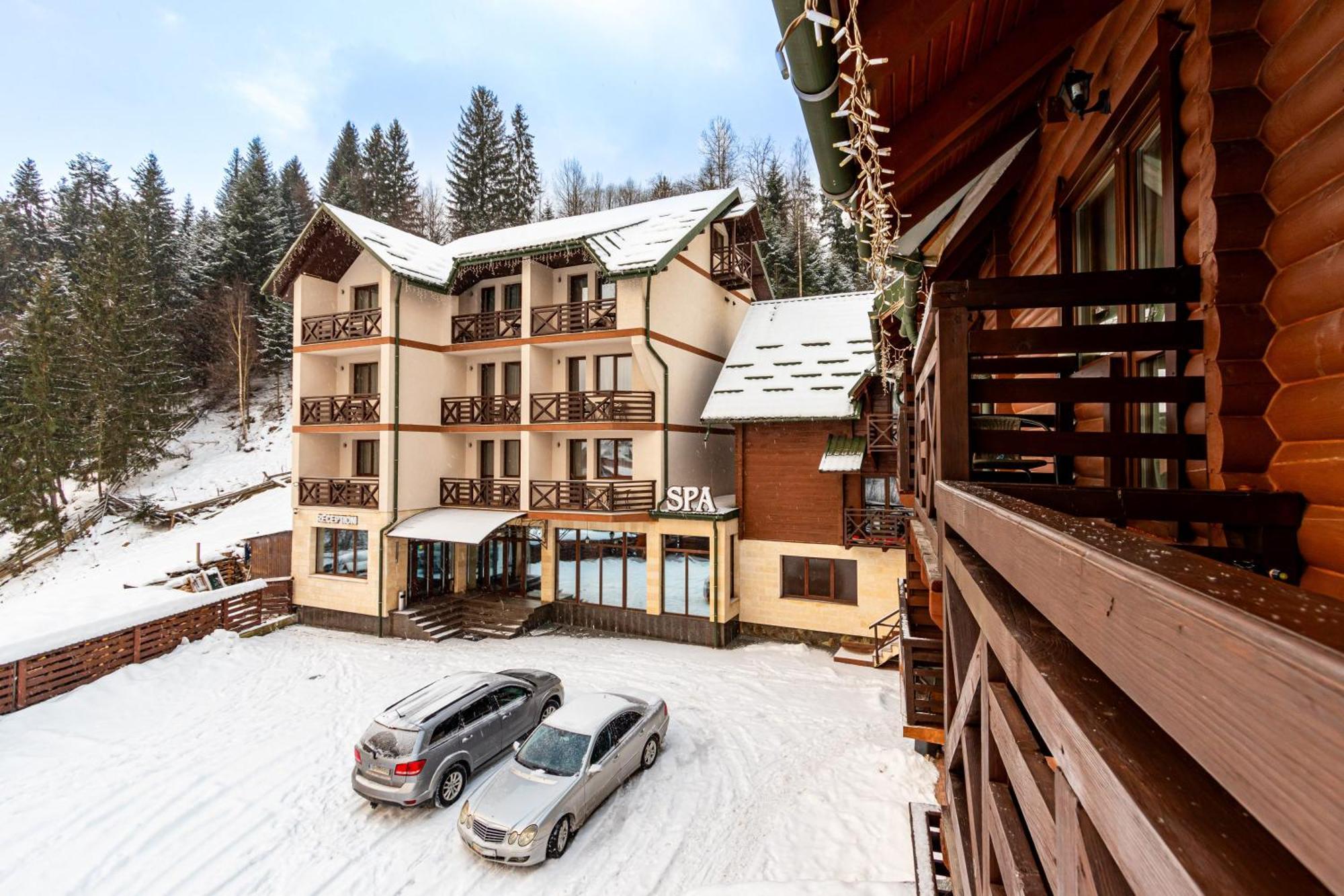 La Кrechunu Hotel Буковел Екстериор снимка