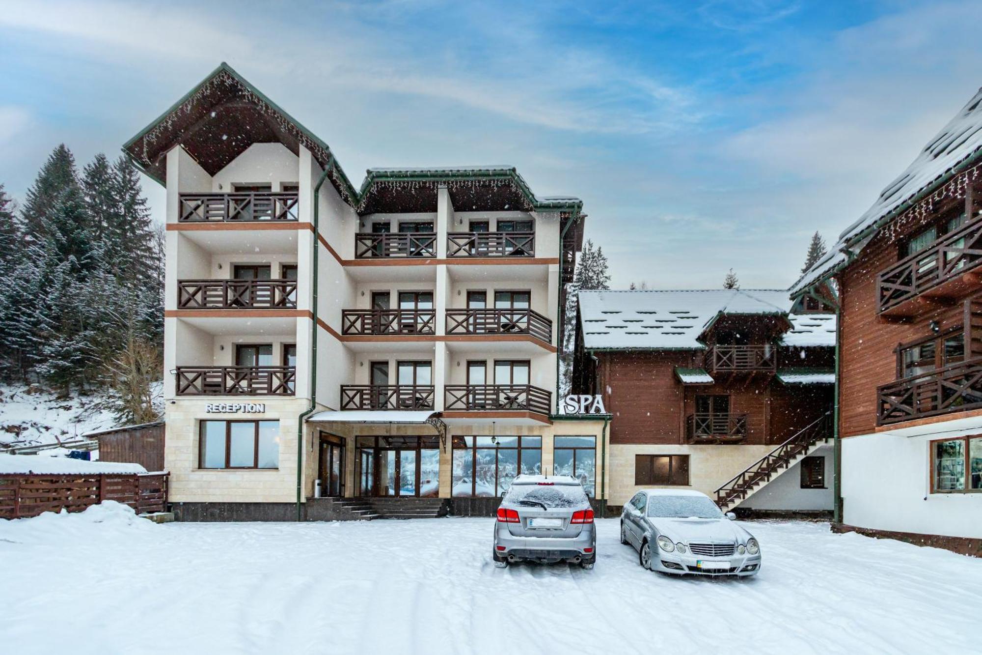 La Кrechunu Hotel Буковел Екстериор снимка