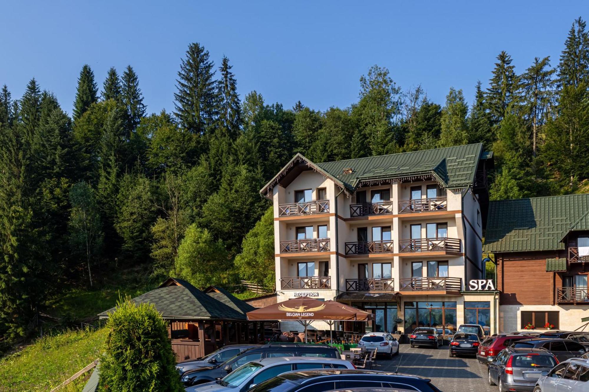La Кrechunu Hotel Буковел Екстериор снимка