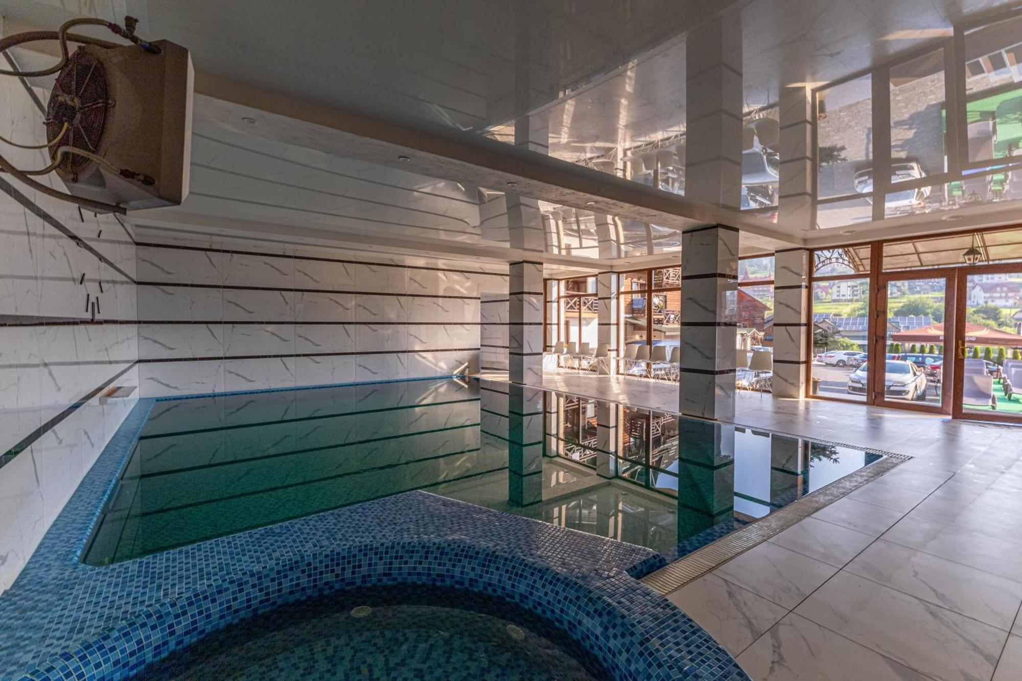 La Кrechunu Hotel Буковел Екстериор снимка